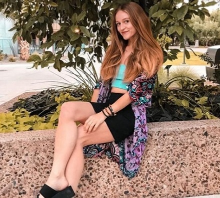 Robert Regan Wiki, Age, Wife, Children, Biography, Family & More 12 Robert Regan's daughter Stephanie Reagan
