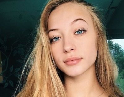 Sophia Diamond Height, Weight, Age, Boyfriend, Biography, Family & More 8 Sophia Diamond is famous for being one of the most followed TikTok stars with over 3.6 million fans