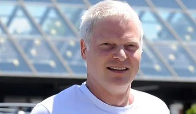 Steve Bing Height, Weight, Age, Wife, Girlfriend, Biography & More 7 Steve Bing Death News