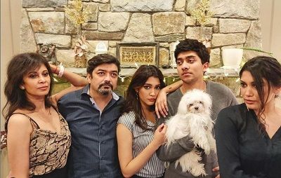 Anuja Joshi Height, Weight, Age, Boyfriend, Biography, Family & More 9 Anuja Joshi Early Life, Parents And Siblings