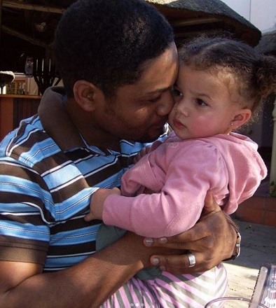 Malia Baker Age, Height, Weight, Boyfriend, Biography, Family & More 6 Childhood picture of Malia Baker with her dad