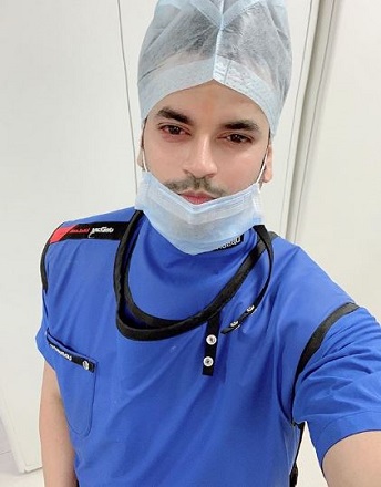 Dr Abhinit Gupta (Dr Bollywood) Wiki, Age, Girlfriend, Wife, Height, Weight & Biography 5 Dr Abhinit Gupta wiki