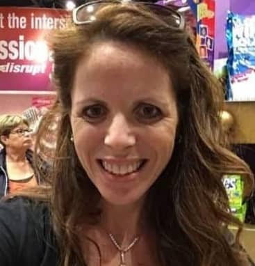 Dr. Simone Gold Wiki, Age, Husband, Biography, Family & More 4 Dr. Simone Gold Persona Life & Husband