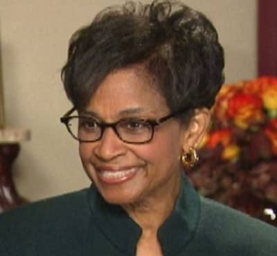 Gloria Etchison Bio