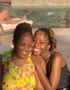 Joan Kubai Wiki, Age, Parents, Biography, House, Boyfriend & More 5 Joan Kubai with her mother