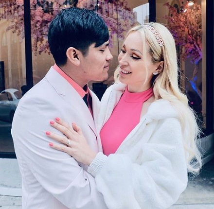 Johnny Ortiz Age, Girlfriend, Wife, Height, Weight, Biography & More 9 Johnny Ortiz with his wife Lena Blau Ortiz