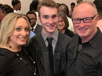 Kimberly Halkett Age, Husband, Kids, Net worth, Biography & More 4 Kimberly Halkett with her ex-husband Scott Rensberger & son Chase Rensberger