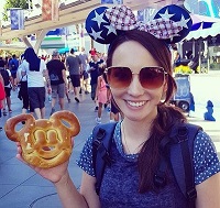 Lauren Chen Wiki, Age, Husband, Height, Weight, Biography & More 6 Lauren Chen in Disneyland
