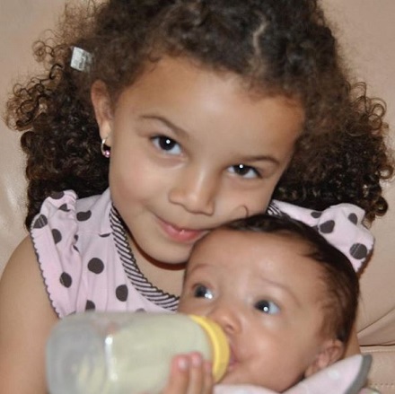 Malia Baker Age, Height, Weight, Boyfriend, Biography, Family & More 10 Malia Baker with her younger sister