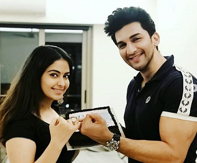 Manish Raisinghan Height, Weight, Age, Wife, Girlfriend, Biography & More 10 Manish Raisinghan with Avika Gor rumored girlfriend