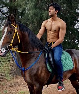 Meezaan Jaffrey Height, Weight, Age, Girlfriend, Biography, Family & More 7 Meezaan Jaffrey loves horse riding