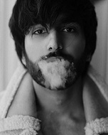 Meezaan Jaffrey Height, Weight, Age, Girlfriend, Biography, Family & More 5 Meezaan Jaffrey loves smoking