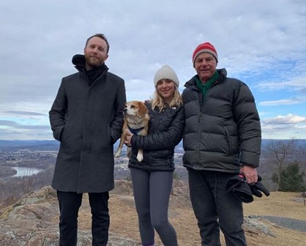 Michael Brooks Height, Weight, Age, Wife, Girlfriend, Biography & More 7 Michael Brooks with his dad and sis Lisha Brooks