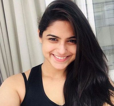 Naina Ganguly Height, Weight, Age, Boyfriend, Husband, Biography & More 11 Naina Ganguly is best known for working in the Web series called Charitraheen