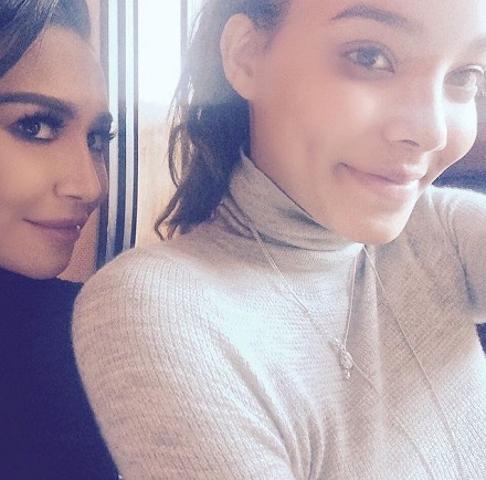 Naya Rivera Height, Weight, Age, Husband, Boyfriend, Biography & More 6 Naya Rivera with her sister Nickayla Rivera