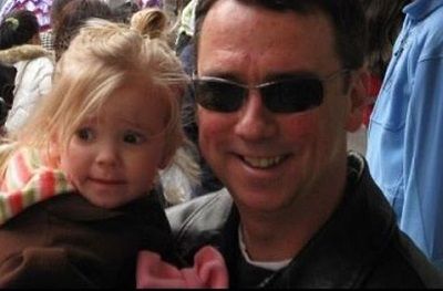 Sophie Grace Age, Height, Weight, Biography, Boyfriend, Family & More 9 Childhood Photo of Sophie Grace with her father