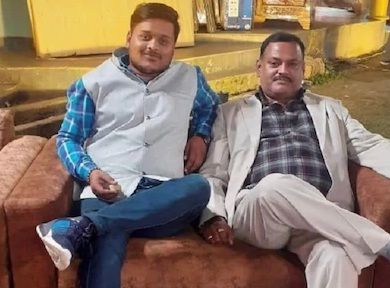 Vikas Dubey (Kanpur Gangster) Age, Wife, Biography, Kids, Family & More 2 Vikas Dubey with Amar Dubey who died in police encounter on July 8, 2020