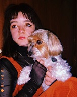 Abigail Shapiro: Wiki, Age, Boyfriend, Height, Family, Biography & More 5 Abigail Shapiro with her pet dog