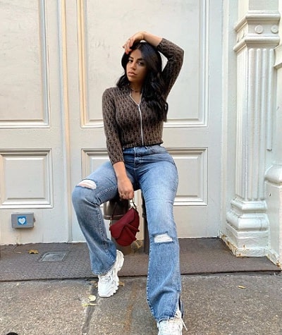 Body Figure of Selma Omari