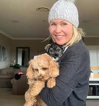 Cheryl Denyer Wiki, Age, Husband, Height, Weight, Biography & More 9 Cheryl Denyer has a pet dog