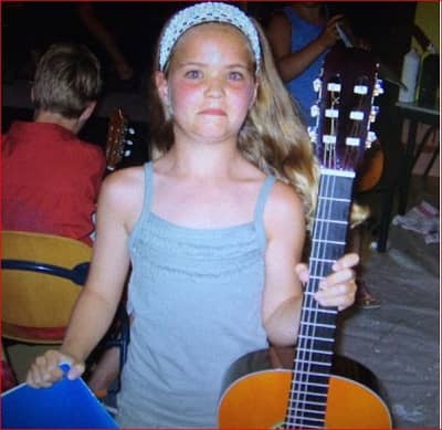 Childhood photo of Robin Holzken
