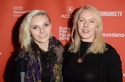 Daisy Coleman Wiki, Age, Husband, Boyfriend, Biography, Family & More 11 Daisy Coleman and her mother Melinda Coleman