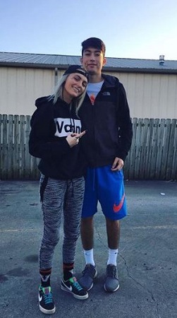 Daisy Coleman Wiki, Age, Husband, Boyfriend, Biography, Family & More 15 Daisy Coleman with her best friend Eric Herrera