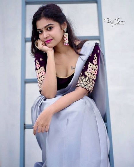 Dharsha Gupta Wiki, Age, Height, Weight, Husband, Biography & More 15 Dharsha Gupta images