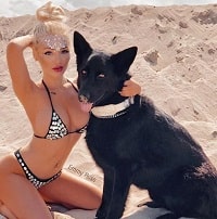 Emmy Russ (Big Brother) Age, Height, Weight, Boyfriend, Biography & More 6 Emmy Russ has a pet dog