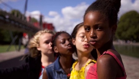 Fathia Youssouf Age, Height, Weight, Boyfriend, Family, Biography & More 6 Fathia Youssouf with the cast of Cuties