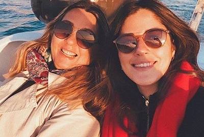 Izabelle Leite Height, Weight, Age, Husband, Boyfriend, Biography & More 4 Izabelle Leite with her mother