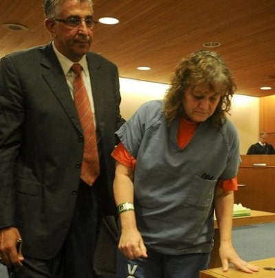 Jane Laut Wiki (Dave Laut's Wife) Age, Children, Biography & More 6 Jane Laut in police custody
