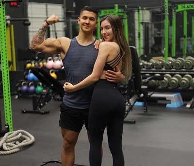 Jeremy Ethier Height, Weight, Age, Girlfriend, Biography & More 12 Jeremy Ethier with his girlfriend Tahnee Szalay