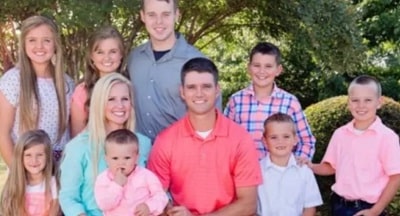 Kendra Duggar Wiki, Age (Joseph Duggar's Wife) Biography, Kids & More 9 Joseph Duggar and his family members