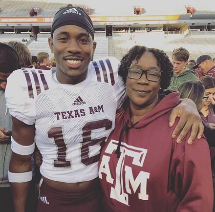 Kemah Siverand Wiki, Age, Height, Weight, Girlfriend, Biography & More 7 Kemah Siverand with his mother Lisa Siverand