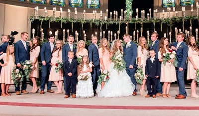 Kendra Duggar Wiki, Age (Joseph Duggar's Wife) Biography, Kids & More 7 Kendra Duggar & Joseph Duggar Wedding Celebrations