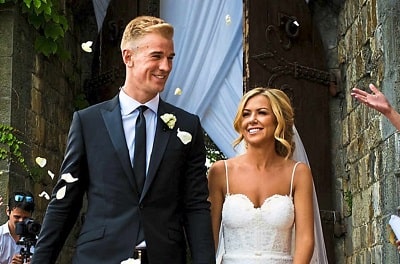 Kimberly Crew Wiki, Age (Joe Hart's Wife) Height, Weight, Biography & More 5 Kimberly Crew and Joe Hart's wedding picture