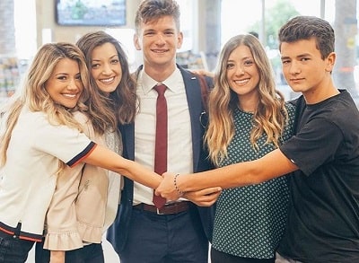 Madison Bontempo Age, Boyfriend, Height, Weight, Biography & More 13 Madison Bontempo photographed with her siblings
