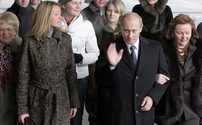 Jorrit Faassen - Bio, Age, Family, Facts about Mariya Putina's Husband 3 Mariya Putina with her father Vladimir Putin & mother Lyudmila Putina
