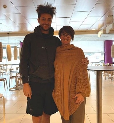 Myles Stephenson Height, Weight, Age, Girlfriend, Biography & More 4 Myles Stephenson with his mother Vicky