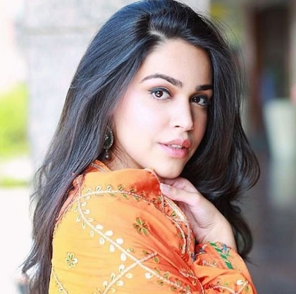 Naila Grewal Wiki, Age, Height, Weight, Boyfriend, Biography & More 20 Naila Grewal Birthday, Age & Facts