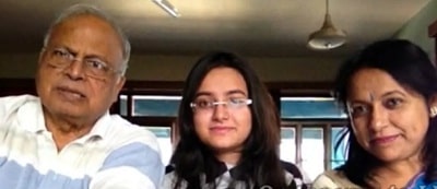 Neha Banerjee (UPSC IAS Topper) Wiki, Age, Family, Biography & More 5 Neha Banerjee with her mother & father