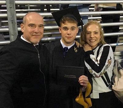 Ricardo Hurtado Height, Weight, Age, Girlfriend, Biography & More 13 Ricardo Hurtado photographed with his parents on his graduation day