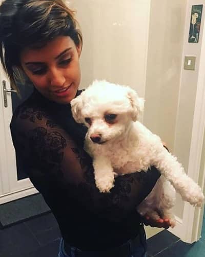 Ritu Arya Wiki, Age, Height, Weight, Boyfriend, Biography & More 13 Ritu Arya with her pet dog