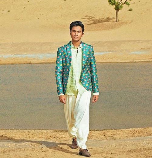 Ritwik Bhowmik Height, Weight, Age, Wife, Girlfriend, Biography & More 12 Ritwik Bhowmik physical measurements