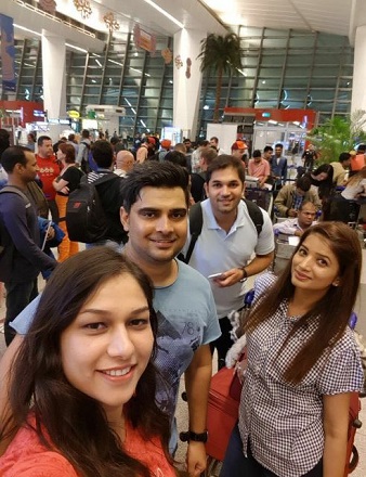 Rohit Saroha Wiki, Age (Prachi Tehlan's Husband) Biography, Family & More 7 Rohit Saroha with his school friends