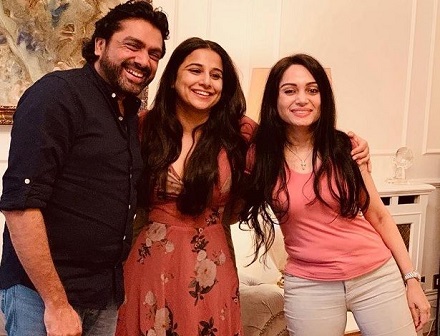 Shakuntala Devi Height, Weight, Age, Husband, Daughter, Biography & More 11 Shakuntala Devi's daughter Anupama Banerji, son-in-law Ajay Abhay Kumar, and actress Vidya Balan
