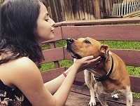 Shrenu Parikh Height, Weight, Age, Husband, Boyfriend, Biography & More 4 Shrenu Parikh has a pet dog