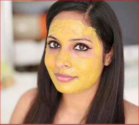 Shruti Arjun Anand (YouTuber) Age, Husband, Height, Weight, Biography & More 18 Shruti Arjun Anand use natural face pack