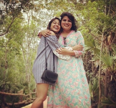 Shweta Tripathi Height, Weight, Age, Husband, Boyfriend, Biography & More 24 Shweta Tripathi with Mallika Dua